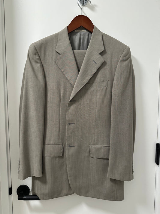 Corneliani Linea Sartoria Light Grey Suit — Super 100 Wool (48R)